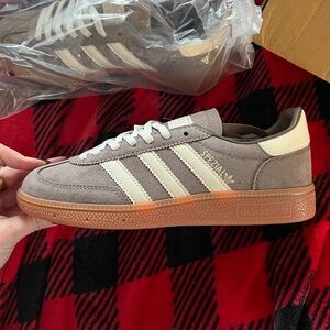 Adidas Men's Brown and Cream Spezial Sneakers